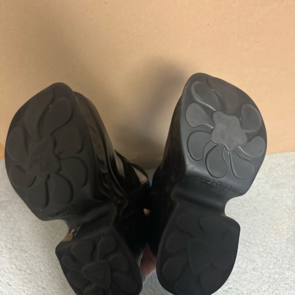 Angelica Paloma Knee-High Platform Boots - Picture 5 of 5